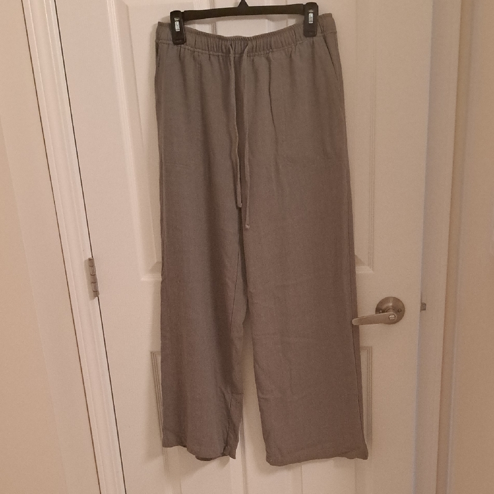 Viscose-Linen Blend Wide Leg Pant